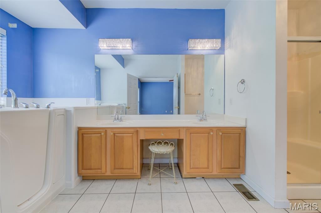 Huntington Chase 03 - Residential