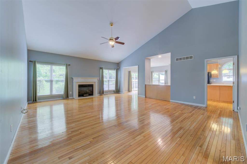 Huntington Chase 03 - Residential