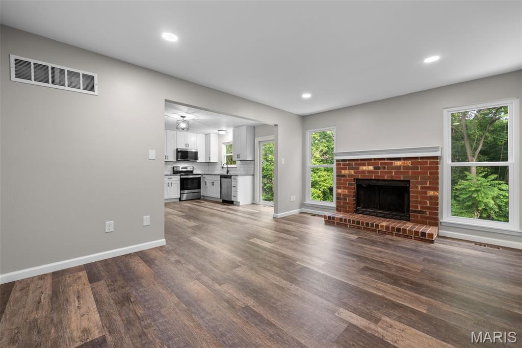 Summertree - Residential