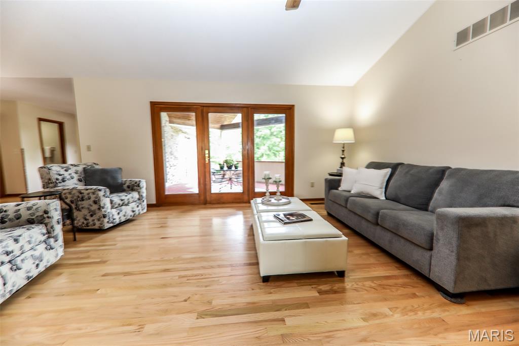 Survey Plat - Residential