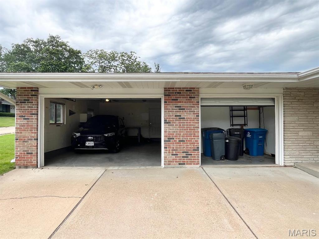 Colony Gardens Estates - Residential