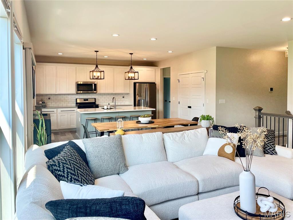 Savannah Crossing - Residential