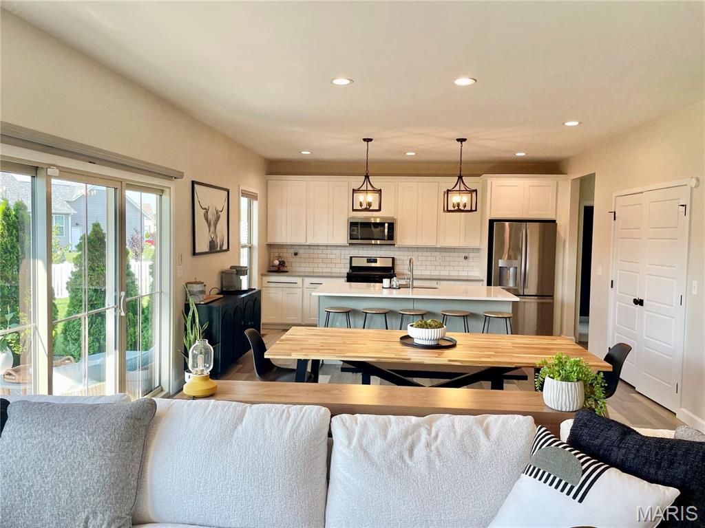 Savannah Crossing - Residential