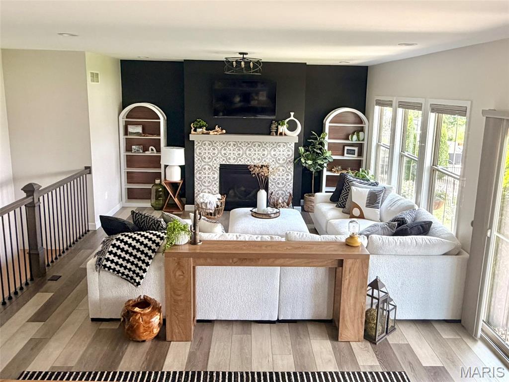 Savannah Crossing - Residential