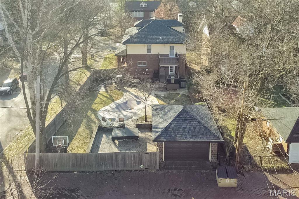Ames Place - Residential