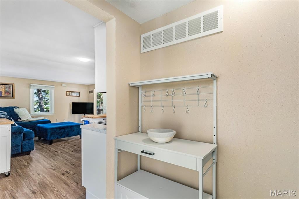 Lakeland Retreat - Residential