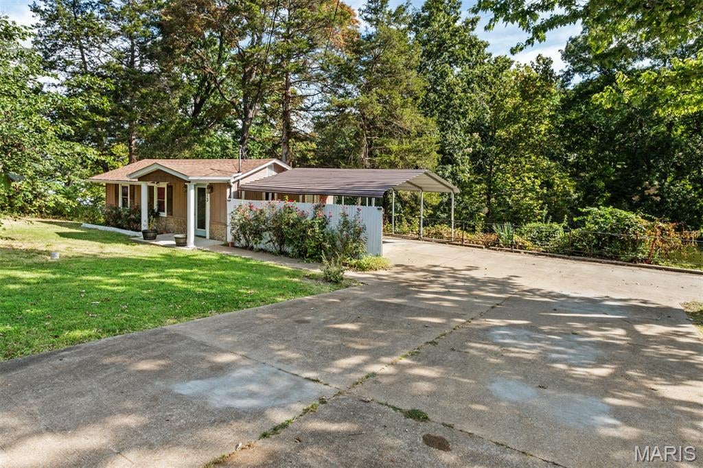 Lakeland Retreat - Residential