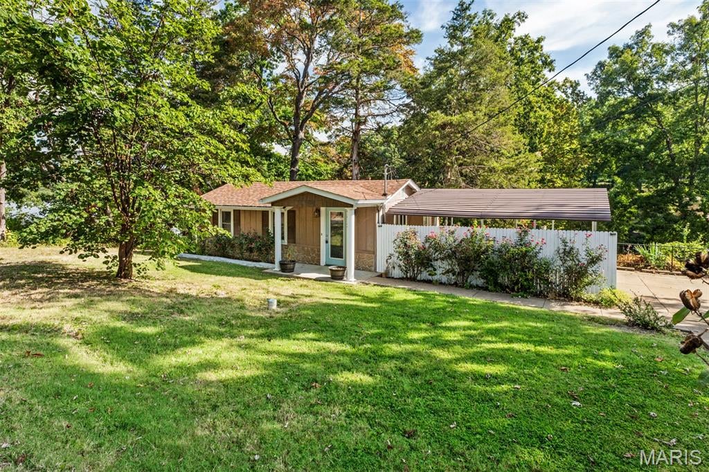 Lakeland Retreat - Residential