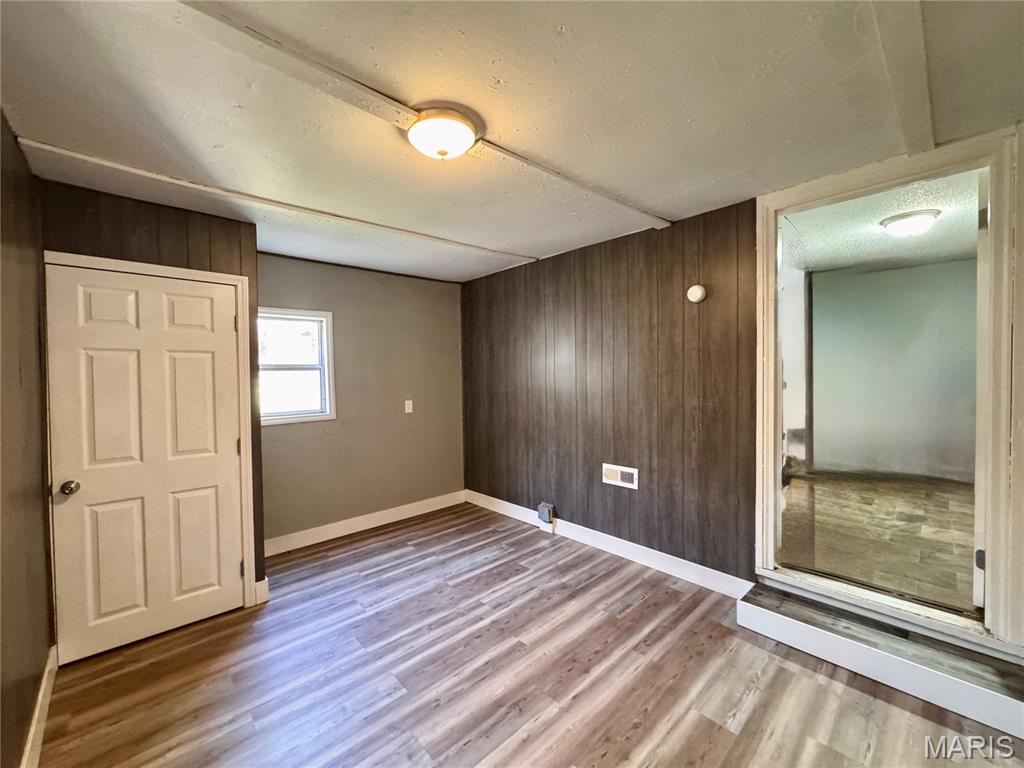 Town/Leadwwod - Residential