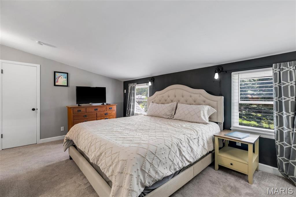 Lexington Square - Residential