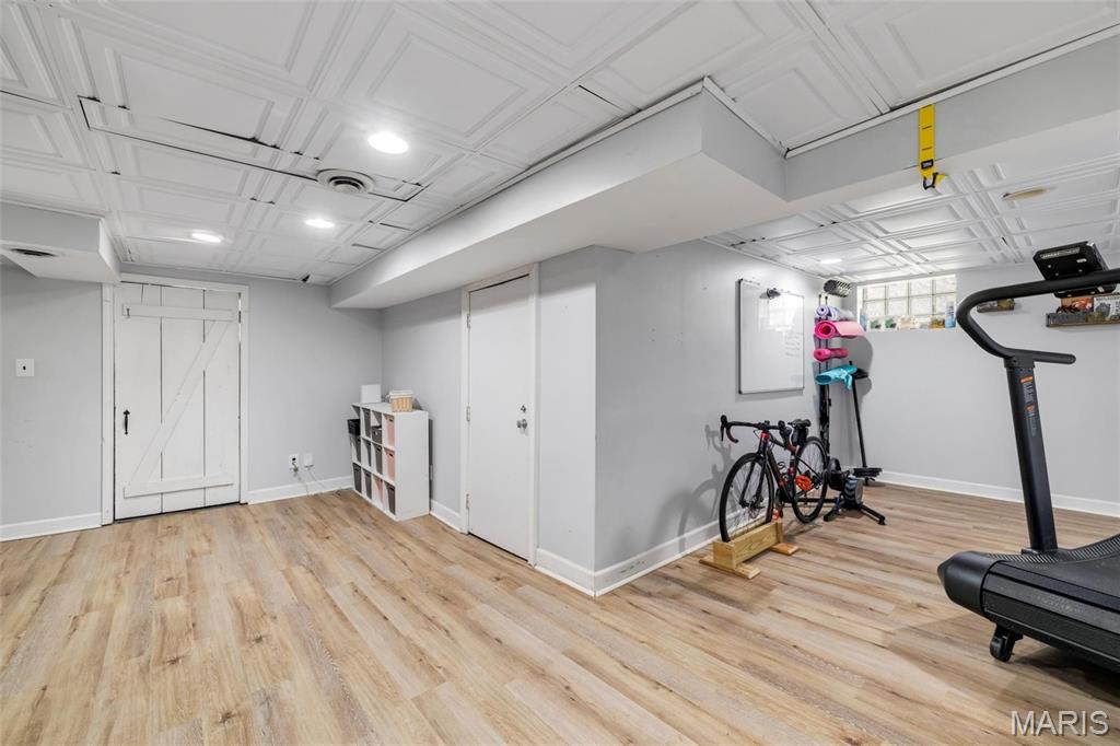 Lexington Square - Residential