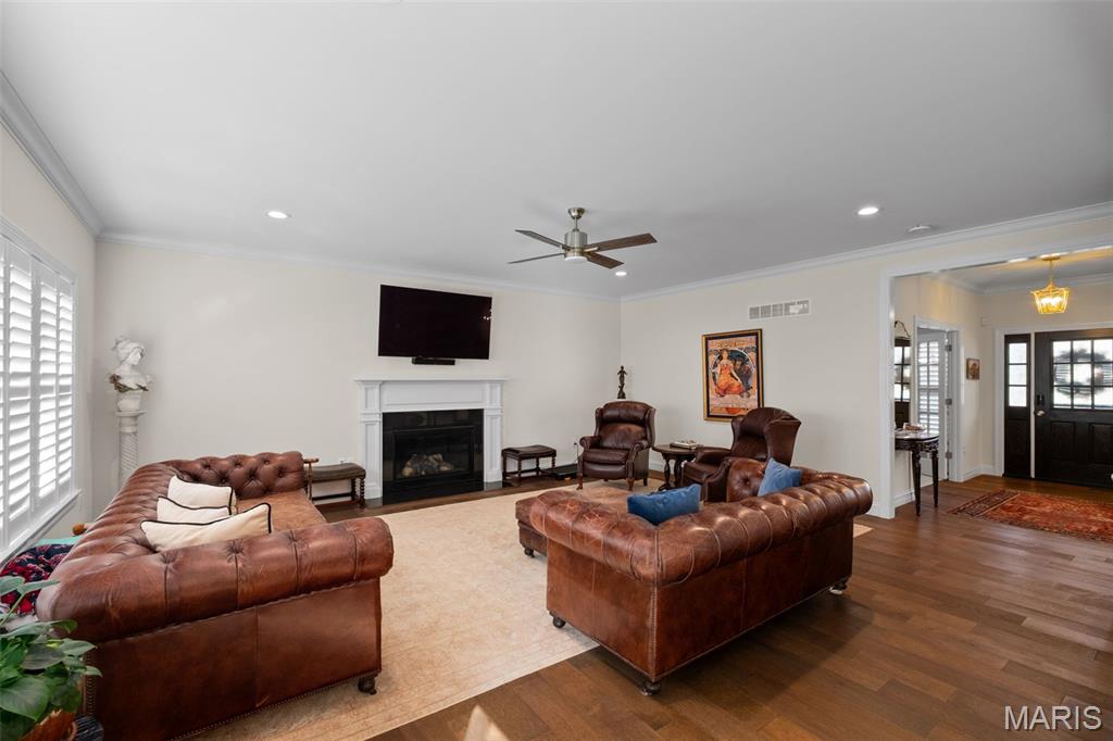 Hillcrest - Residential