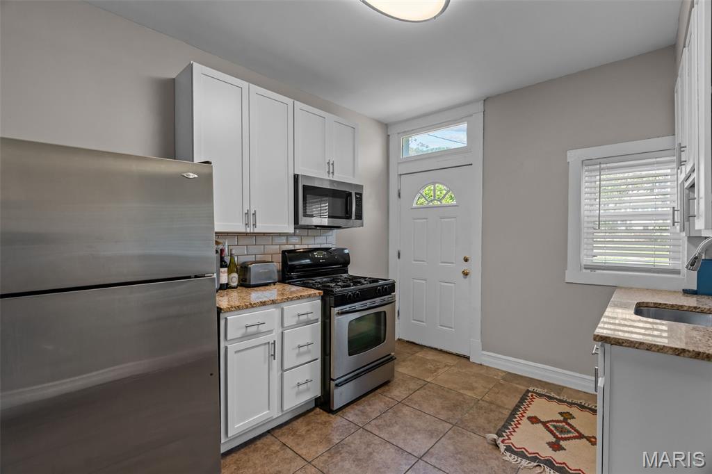 Beethoven Heights Add - Residential Lease
