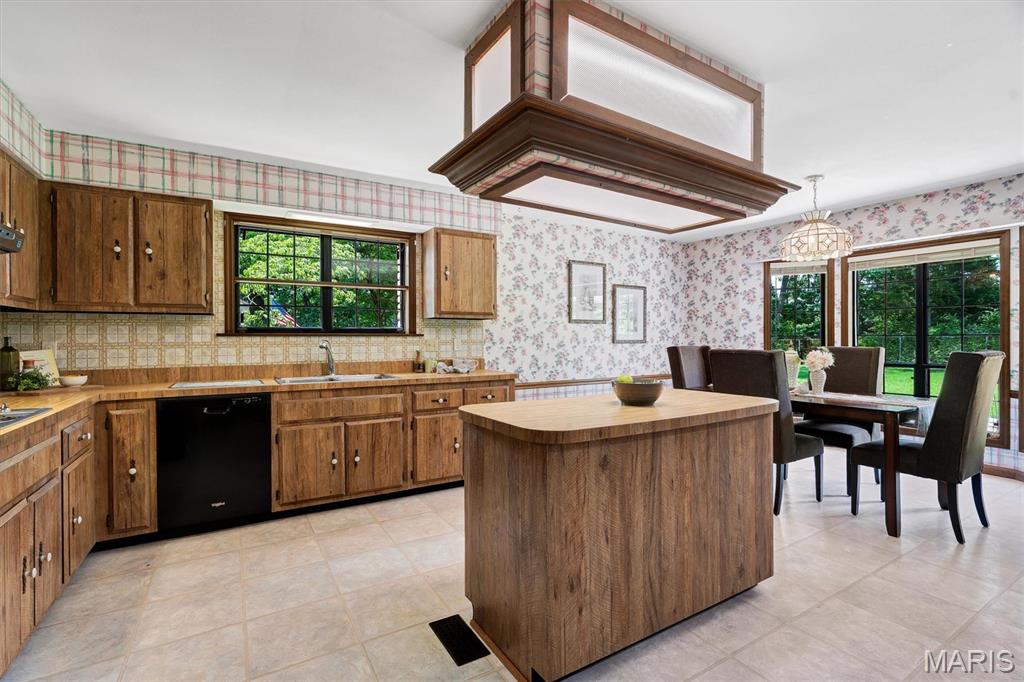 Fall Ridge - Residential
