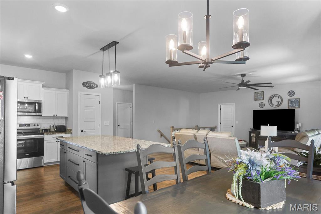 Grand View Hills - Residential
