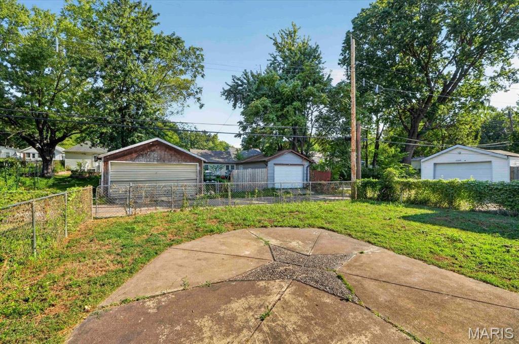 Harris Place - Residential