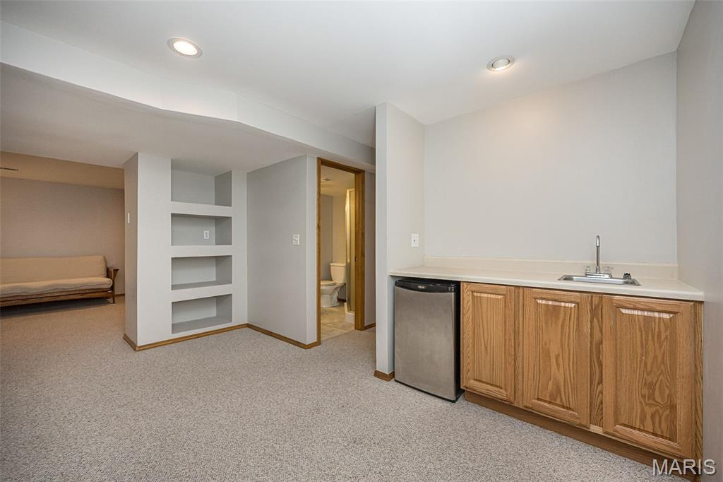 Country Club Corners - Residential