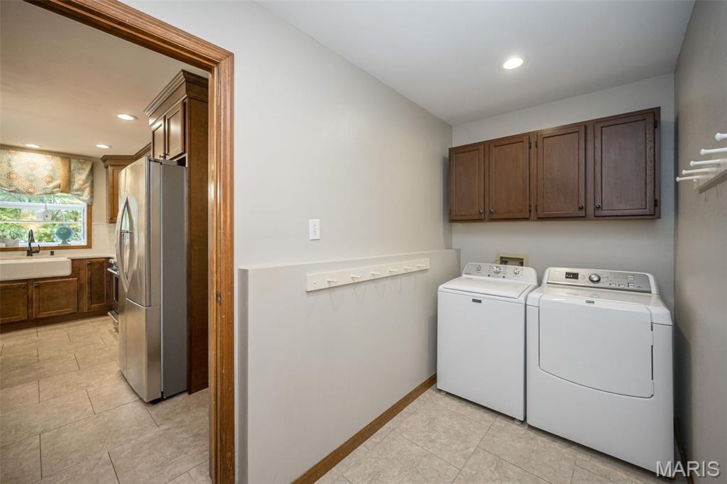 Country Club Corners - Residential