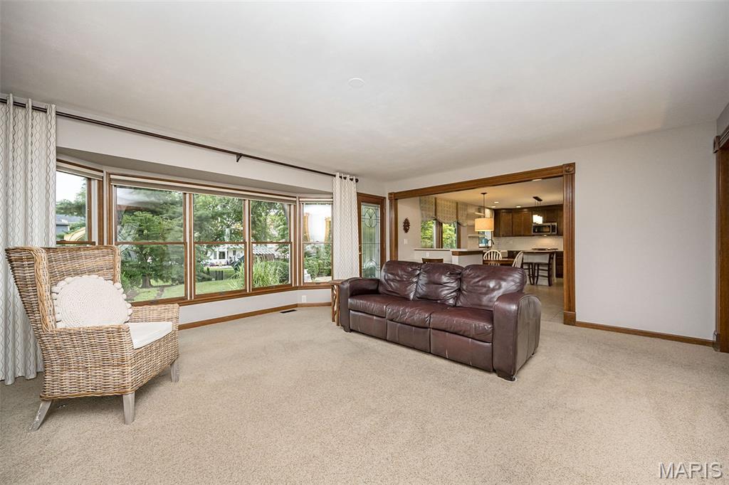 Country Club Corners - Residential