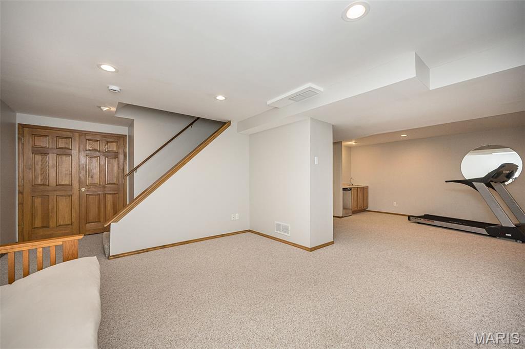 Country Club Corners - Residential