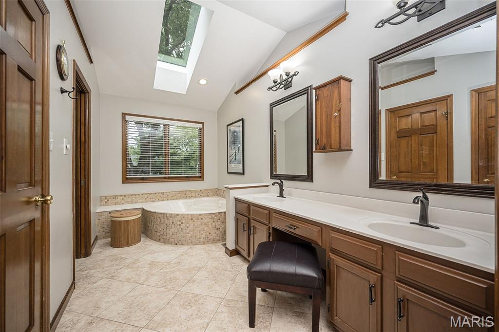 Country Club Corners - Residential
