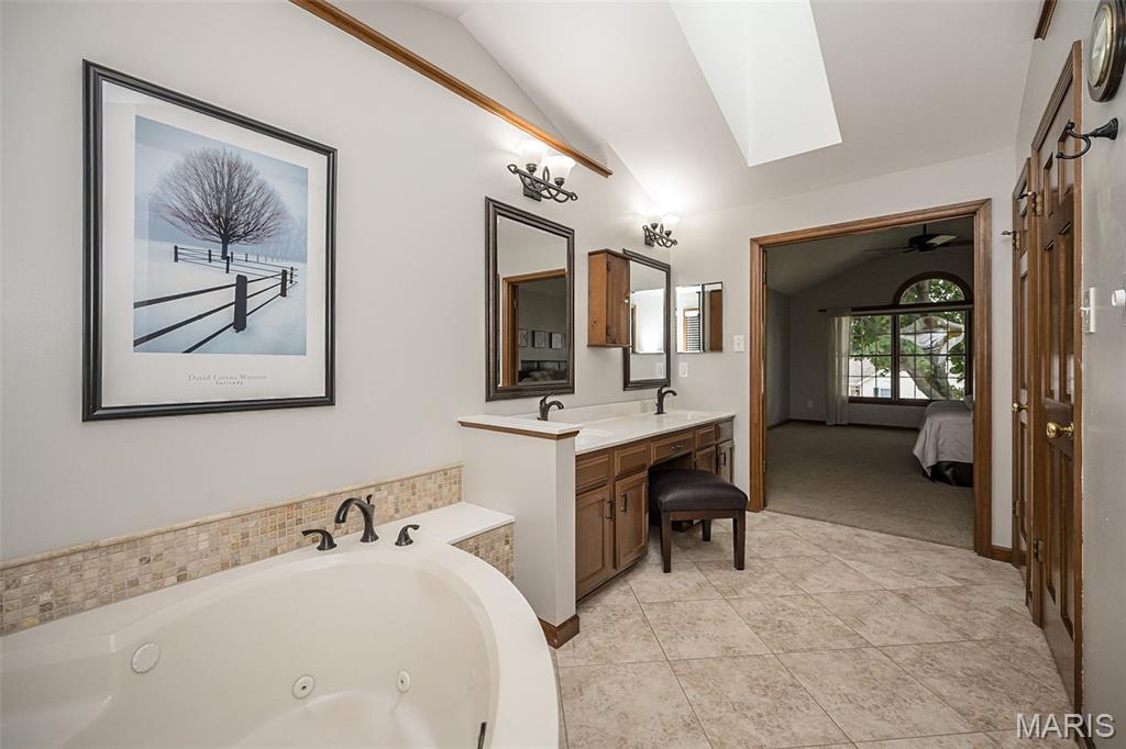 Country Club Corners - Residential