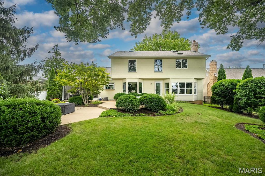 Country Club Corners - Residential