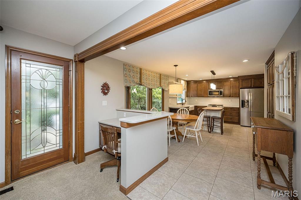 Country Club Corners - Residential
