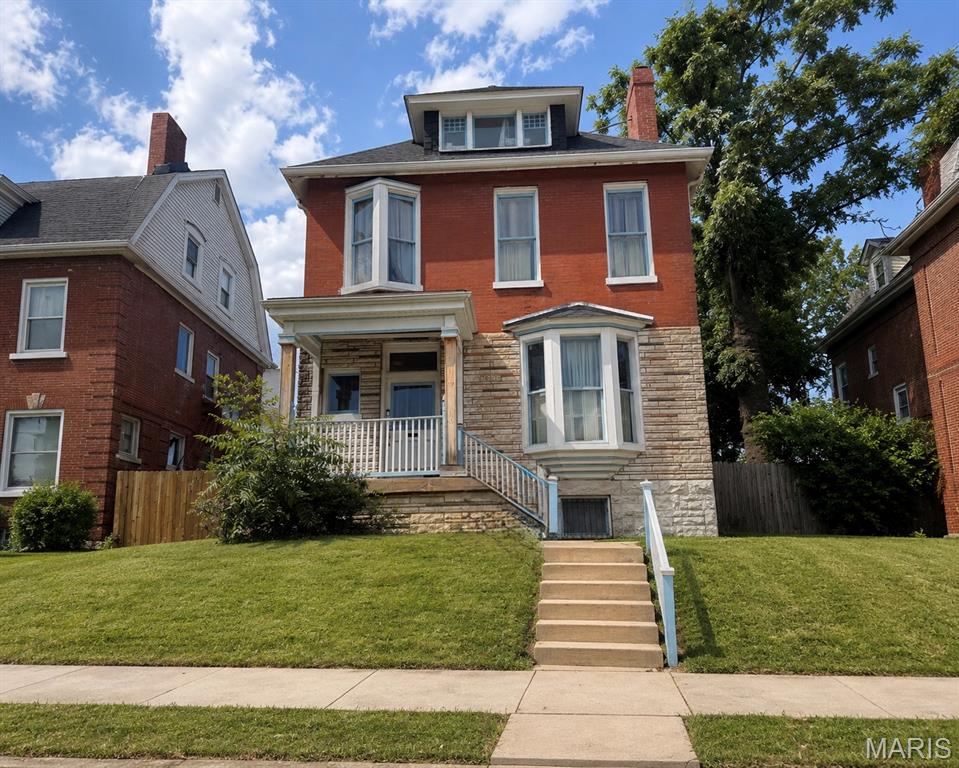 Raymond Place Add - Residential