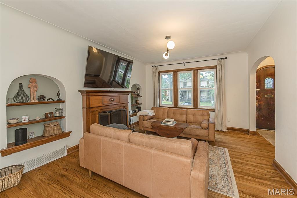 Balsons Sub Of Shaftesbury Heights - Residential