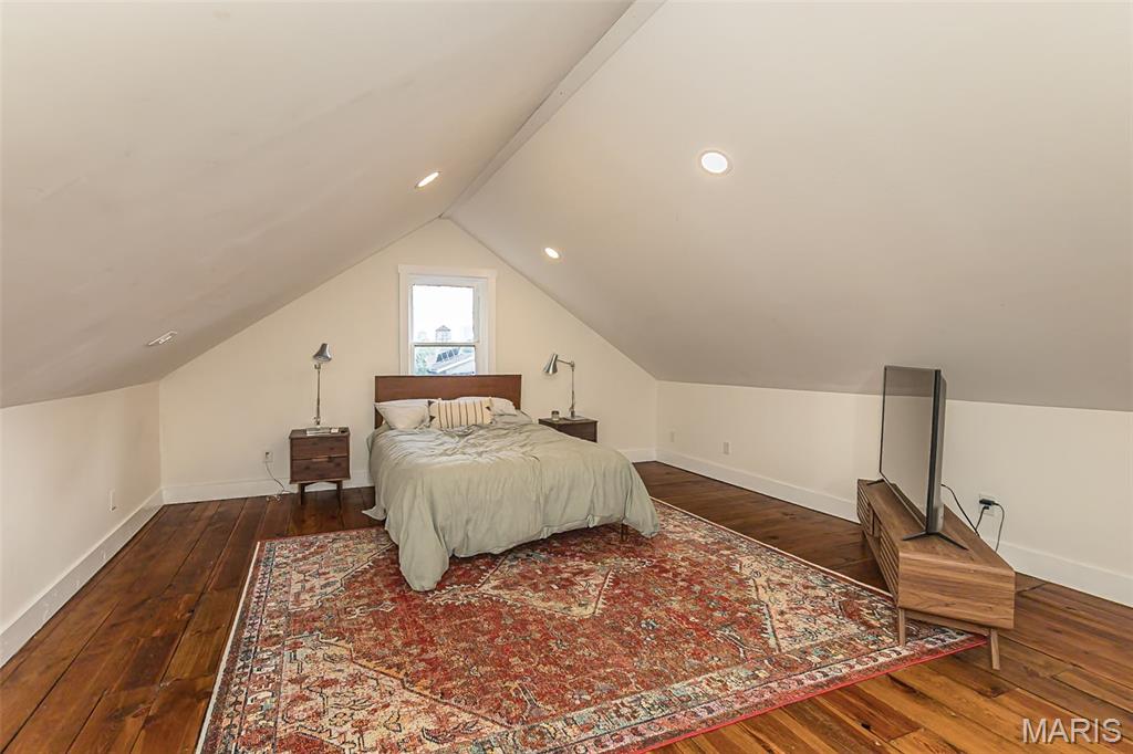Balsons Sub Of Shaftesbury Heights - Residential