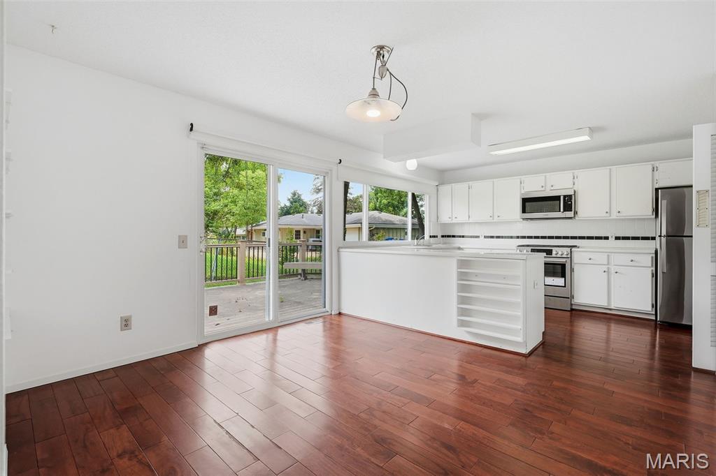 Fox Creek 1 - Residential
