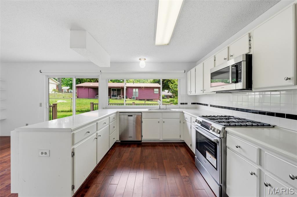 Fox Creek 1 - Residential