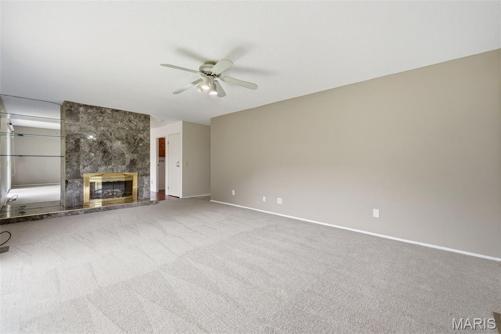 Fox Creek 1 - Residential
