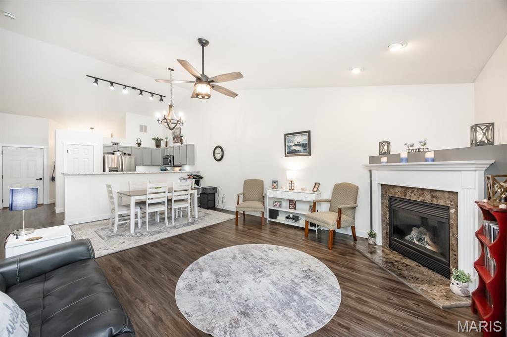 Knolls of Century Oaks - Residential