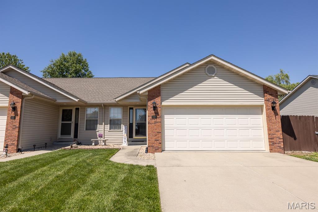 Knolls of Century Oaks - Residential