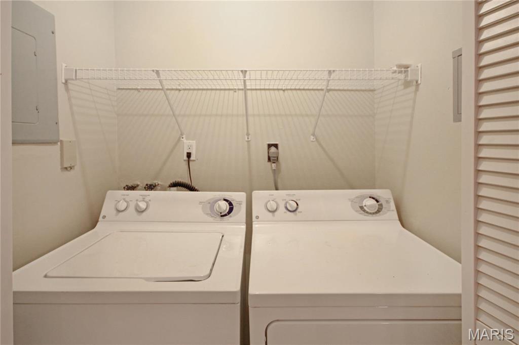 Creve Coeur Station - Residential Lease