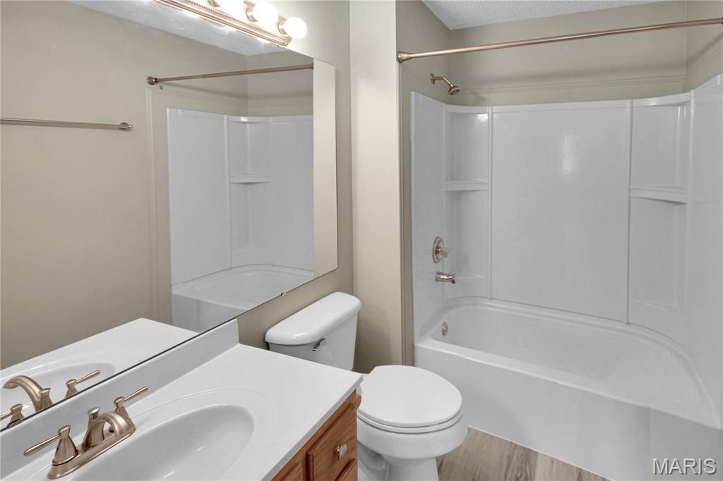 Creve Coeur Station - Residential Lease