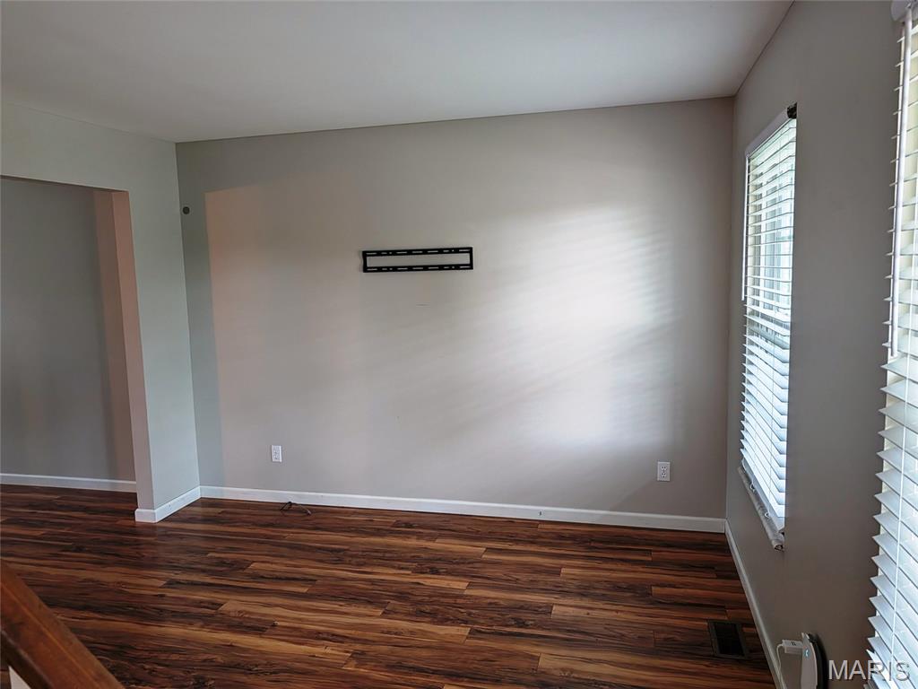 Cambridge Manor #3 - Residential