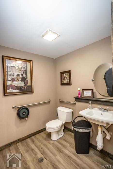 ST. ROBERT INTERSTATE PLAZA No. 9 - Commercial Sale