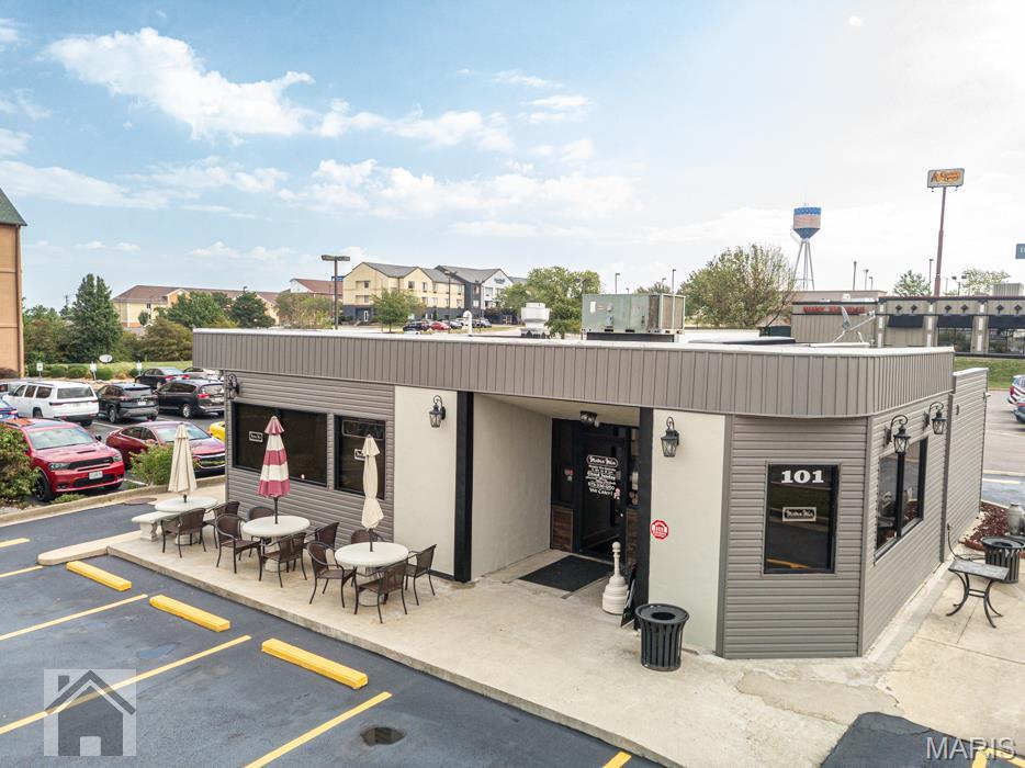 Turnkey Restaurant Opportunity – High-Traffic Location Near Fort Leonard Wood

Fully equipped and ready for immediate operation, this turnkey restaurant property is strategically located just off St. Robert Blvd in a high-visibility, high-traffic corridor. Positioned within walking distance to multiple hotels, shopping, including Walmart, this location benefits from consistent local and visitor traffic year-round. The sale includes the building, land, and all furniture, fixtures, and equipment, making this an ideal opportunity for an owner-operator or expanding concept looking to open quickly with minimal upfront investment. Property features include:  Fully equipped commercial kitchen. Drive-thru window (ideal for high-volume takeout and quick-service concepts). Multiple revenue channels: dine-in, takeout, delivery, outdoor seating. Updated exterior with new siding (2024). New asphalt parking lot with freshly striped lines (2024). Existing signage and security camera system included. The drive-thru component alone offers strong income potential and positions the business for efficient, high-volume operations. This is a rare chance to acquire a move-in-ready restaurant in a proven commercial corridor—significantly reducing buildout time and costs. Schedule your showing today! Location: High Traffic / St. Robert Blvd Corridor. Square footage and measurements are approximate.