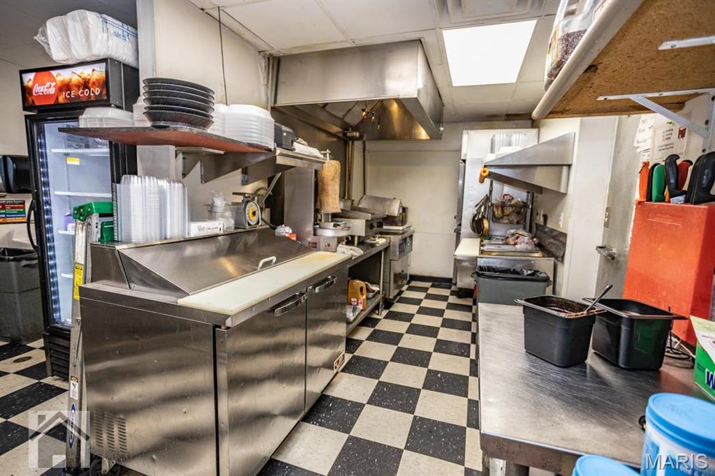 ST. ROBERT INTERSTATE PLAZA No. 9 - Commercial Sale