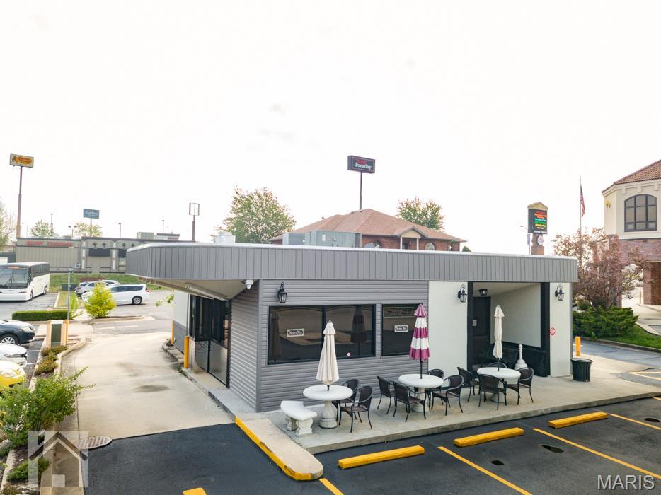 ST. ROBERT INTERSTATE PLAZA No. 9 - Commercial Sale