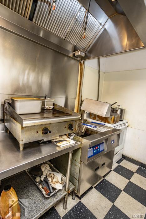 ST. ROBERT INTERSTATE PLAZA No. 9 - Commercial Sale