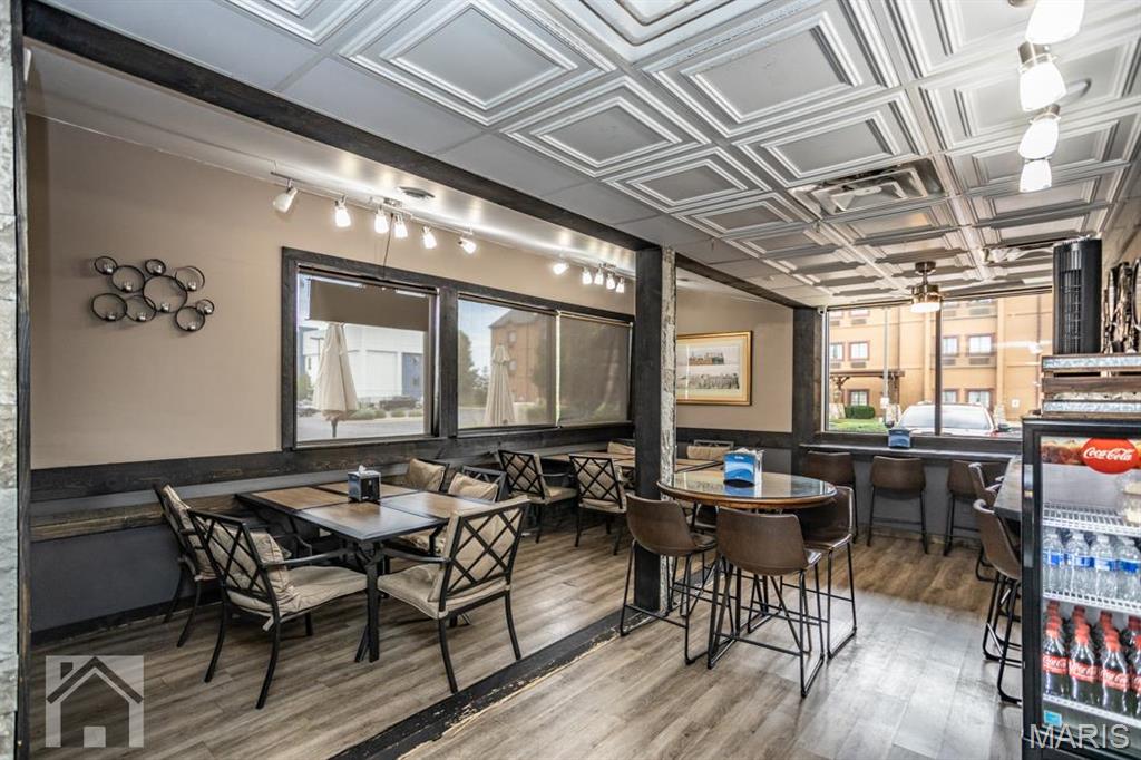ST. ROBERT INTERSTATE PLAZA No. 9 - Commercial Sale