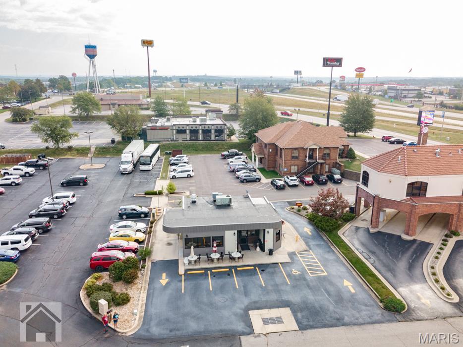 ST. ROBERT INTERSTATE PLAZA No. 9 - Commercial Sale