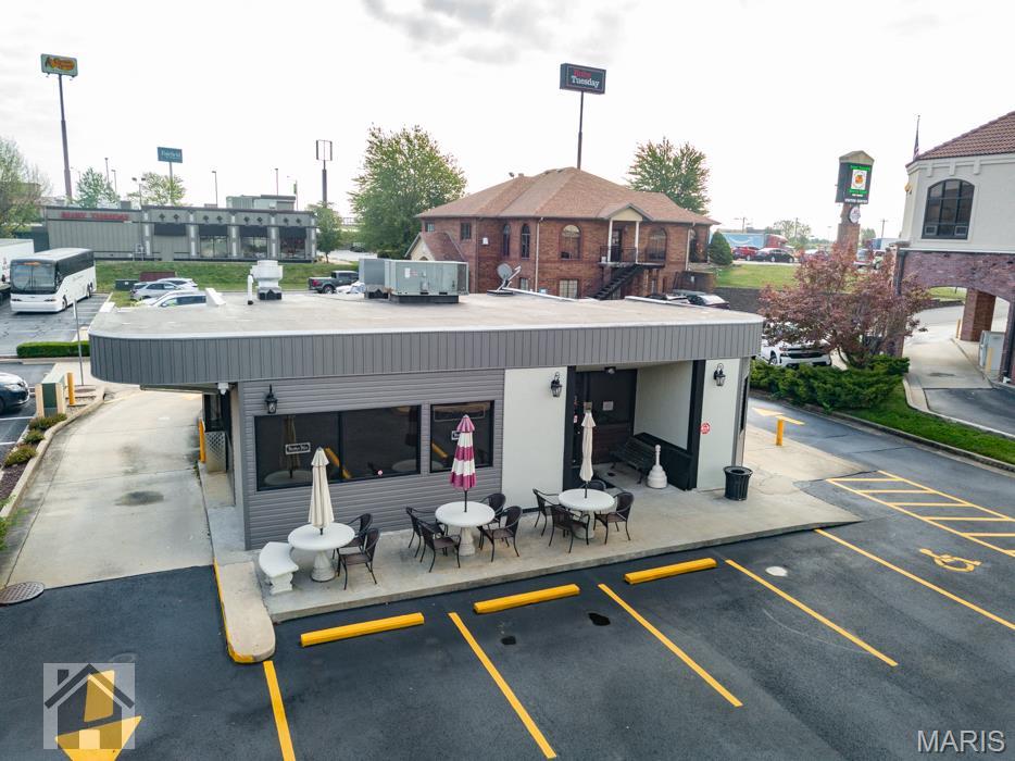 ST. ROBERT INTERSTATE PLAZA No. 9 - Commercial Sale