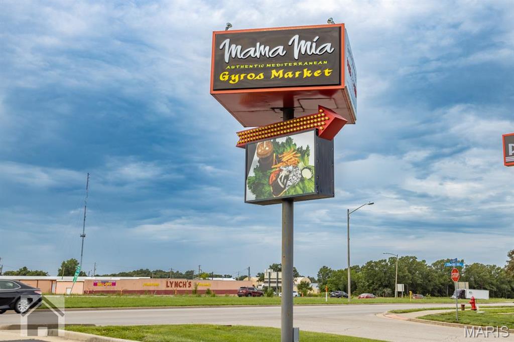 ST. ROBERT INTERSTATE PLAZA No. 9 - Commercial Sale