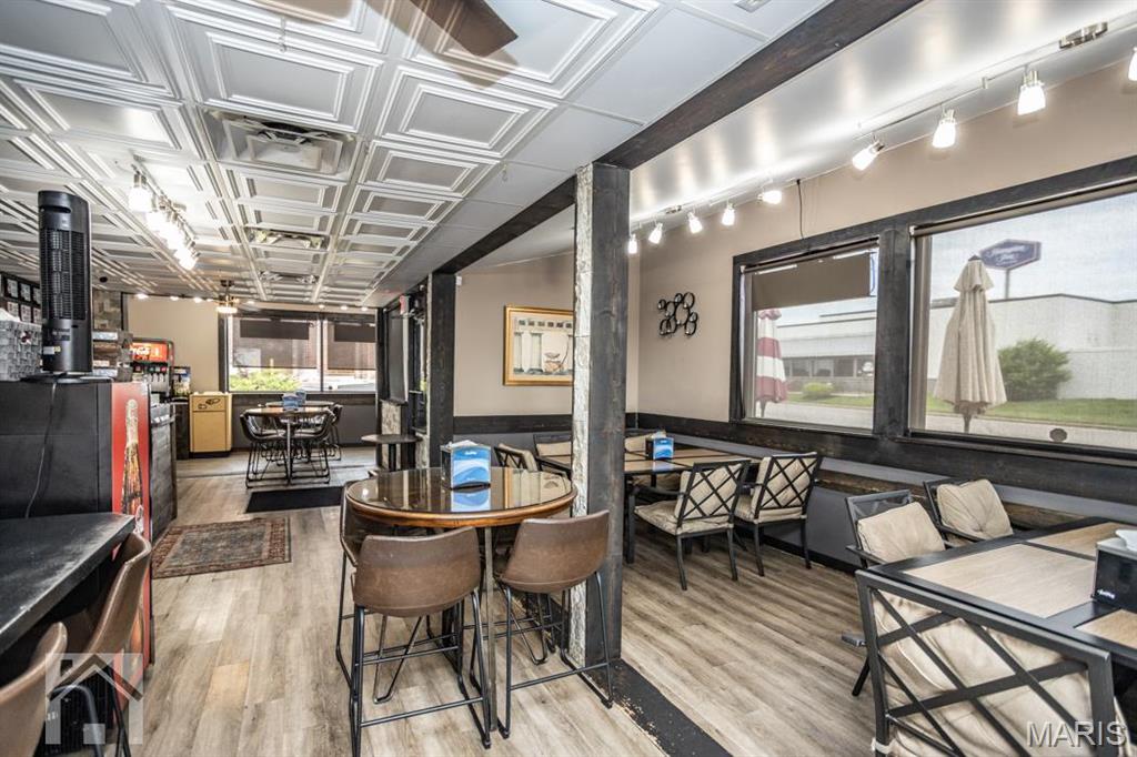 ST. ROBERT INTERSTATE PLAZA No. 9 - Commercial Sale