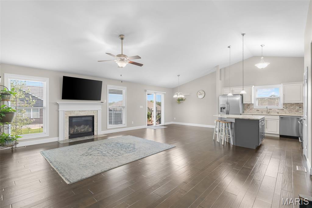 Stone Crest - Residential
